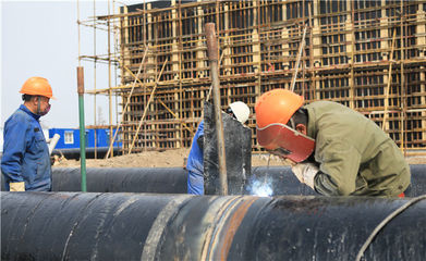 奮力攻堅(jiān)園區(qū)爭(zhēng)先!東營(yíng)經(jīng)濟(jì)技術(shù)開發(fā)區(qū)掀起項(xiàng)目建設(shè)熱潮